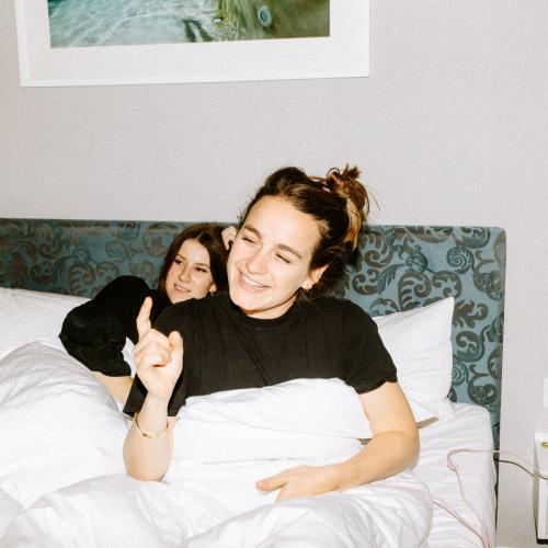 Tereza liegt im Bett